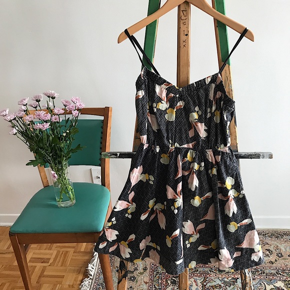 Kimchi Blue 50’s style easy summer dress - Picture 1 of 5